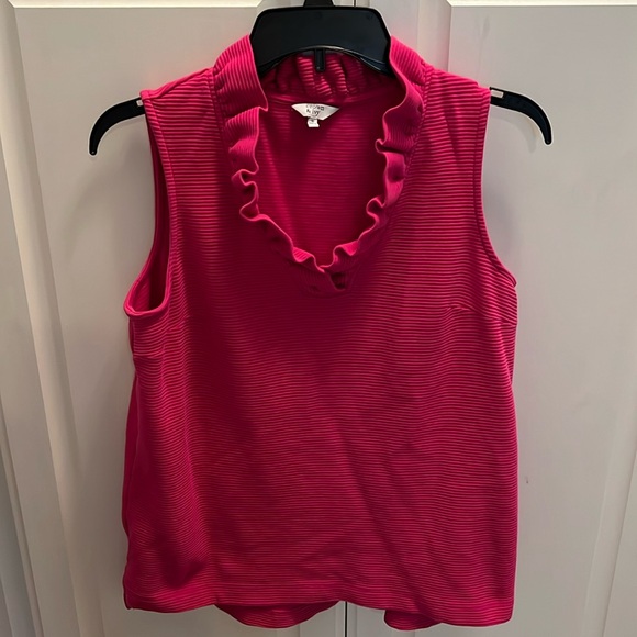 Crown & Ivy Pink Ruffle Neck Tank Size M - Picture 1 of 3